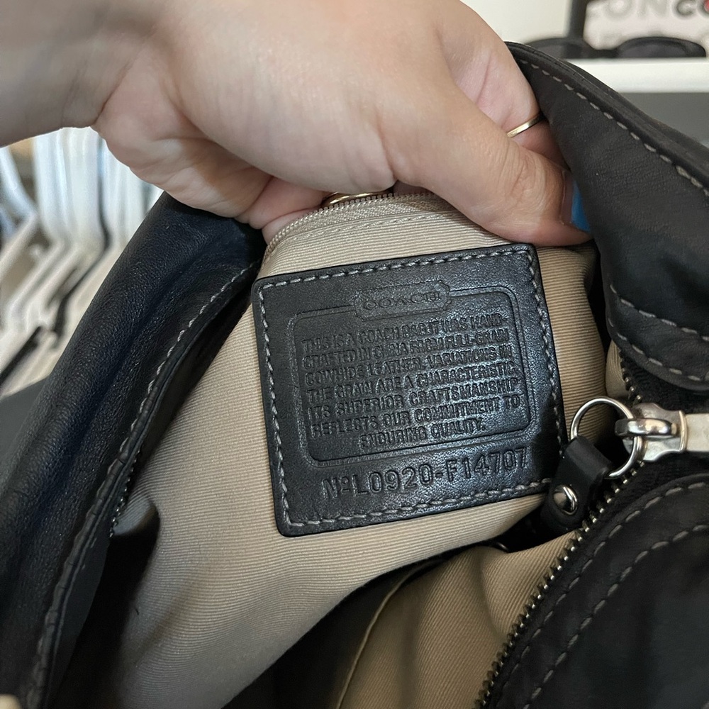 Y2K Coach Black Leather Zoe Shoulder Bag - Picture 15 of 15